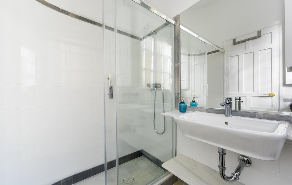 Genteel Galera Appartement *